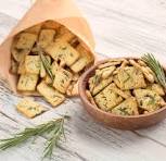 Crakers salé parmesan romarin