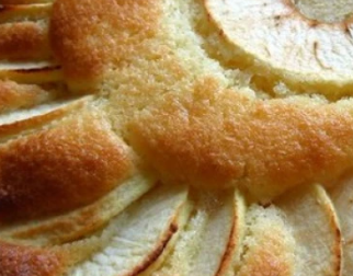 Tarte 3 pommes à la frangipane 4 pers