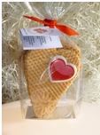 8 gaufrettes en forme de coeur et chocolat