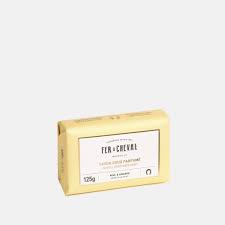 Savon Doux Parfumé miel amande 125g