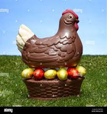 La poule et ses oeufs Poids total 230 g net - Chocolat noir