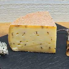 Tomme aromatisée au cumin