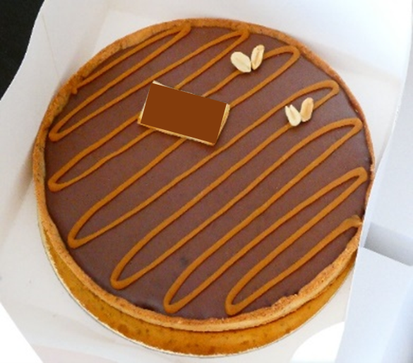 Tarte « Snickers » 6p Pâte sucrée, caramel beurre salé, cacahuètes, crémeux chocolat noir jeudi 28/11