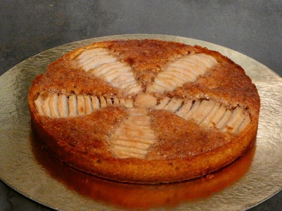 Tarte Bourdaloue 6p pâte sucrée, crème d’amandes, poires jeudi 23 janvier