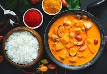 BOEUF CURRY ROUGE(PANANG) . Lait de coco, curry rouge, poivron rouge