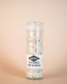 Moulin de sel de camargue et herbes de provence