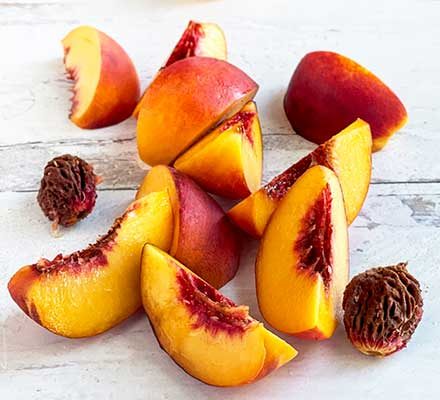 Plateau de nectarines 4 kg environ