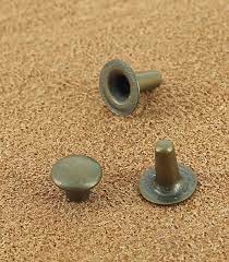 OEILLETS RIVETS PRESSION FEMME